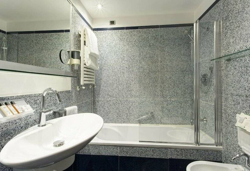 اتاق راحتی, Best Western Plus Hotel Universo