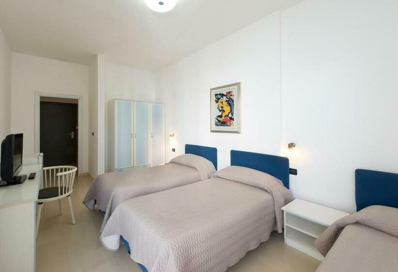 غرفة قياسية ثلاثية, Grand Hotel Adriatico