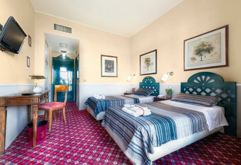 اتاق استاندارد, Grand Hotel Colony