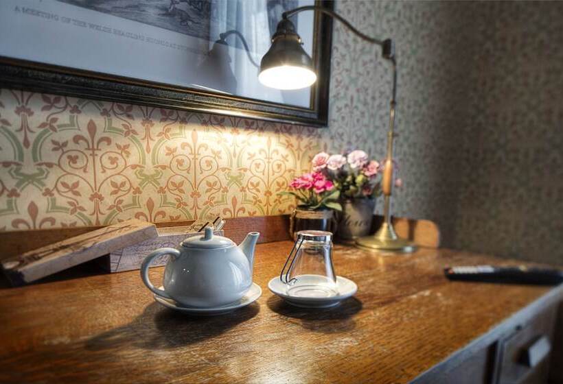 اتاق استاندارد یک نفره, Grand Hotel Colony