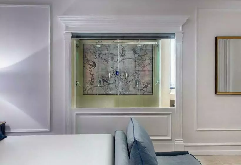 オーシャンビュースタンダードルーム, Grand Hotel Santa Lucia