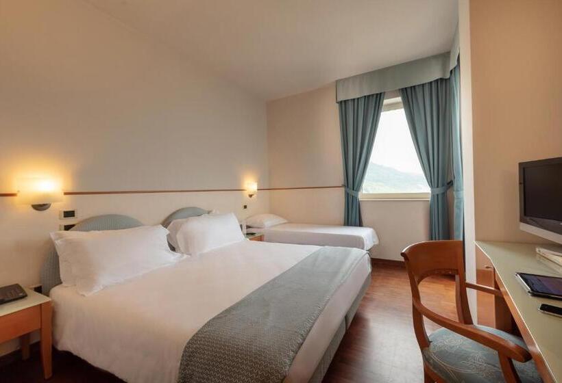 غرفة قياسية مطلّة علي البحر, Baia Flaminia