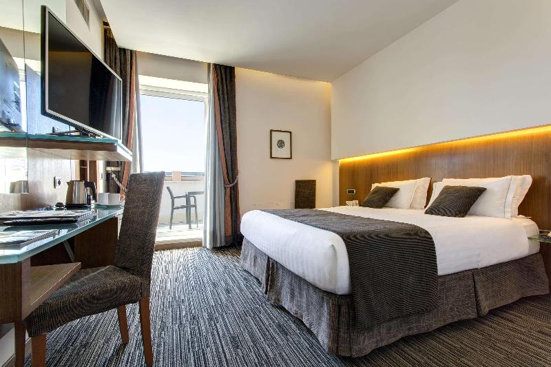 اتاق سوپریور با تخت بزرگ, Best Western Plus Hotel Universo