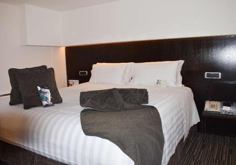 اتاق لوکس با تخت بزرگ, Best Western Plus Hotel Universo