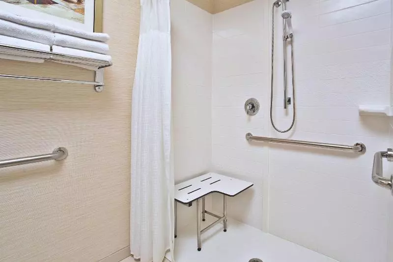 اتاق سوپریور خانوادگی, Best Western Plus Hotel Universo