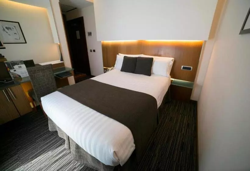 اتاق عادی با تخت دوبل, Best Western Plus Hotel Universo