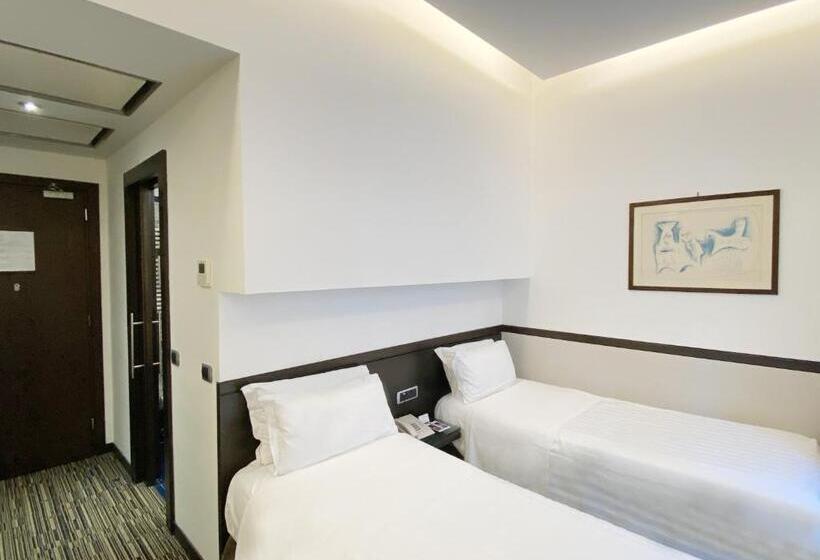 اتاق راحتی, Best Western Plus Hotel Universo