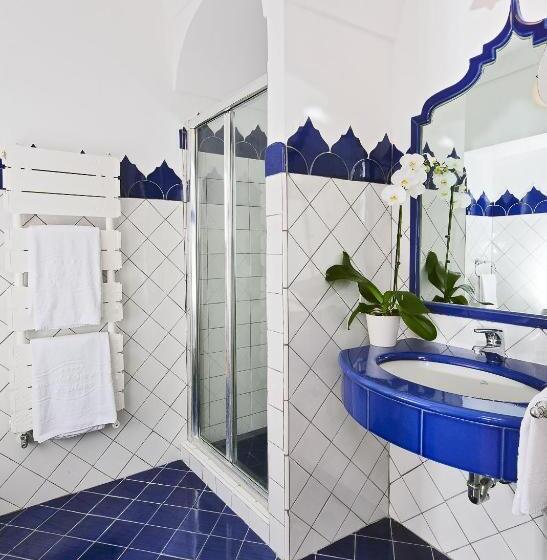 Classic room with balcony, Covo Dei Saraceni