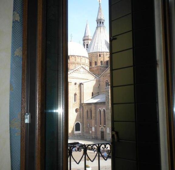 Habitació Estàndard amb Vistes, Donatello