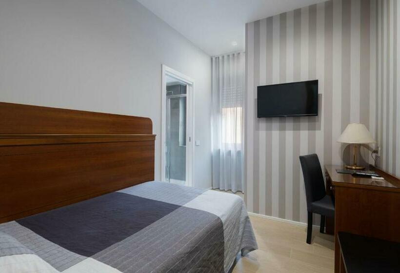 اتاق استاندارد یک نفره, Excelsior Pavia