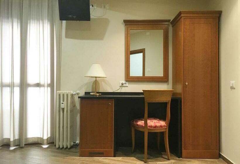 اتاق استاندارد یک نفره, Excelsior Pavia