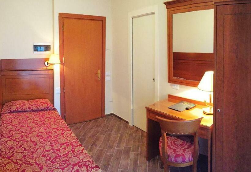 اتاق استاندارد یک نفره, Excelsior Pavia