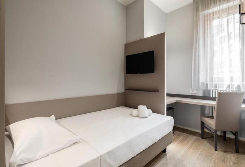 اتاق استاندارد یک نفره, Excelsior Pavia