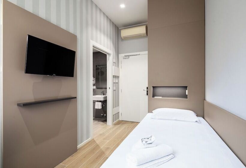 اتاق استاندارد یک نفره, Excelsior Pavia