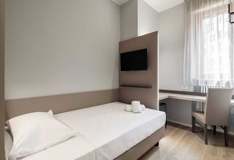 اتاق استاندارد یک نفره, Excelsior Pavia