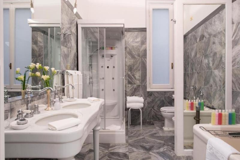 Suite, Grand Hotel Plaza