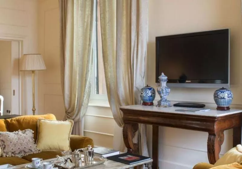 Suite Executive, Grand Hotel Plaza