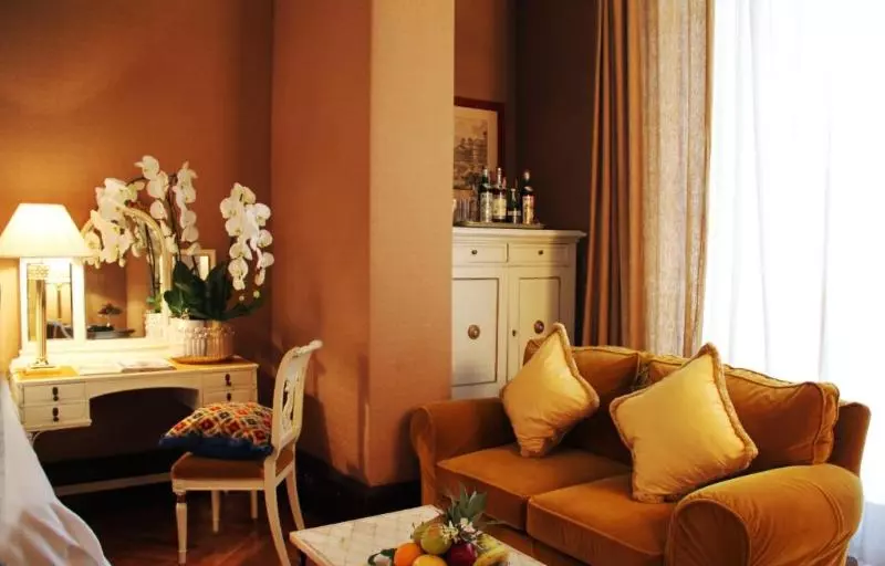 Camera Deluxe, Grand Hotel Plaza