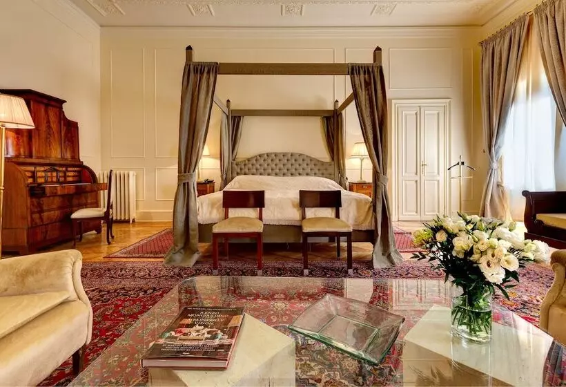 Suite Familiare, Grand Hotel Plaza