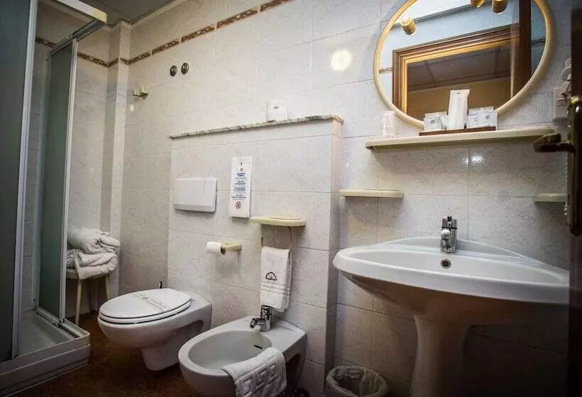 Standard-huone, Lago Bin