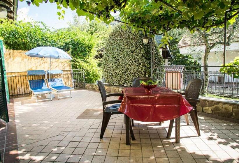 带1个卧室的公寓, Lago Bin