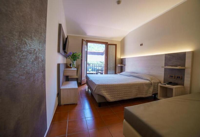 高级大房间, Lago Bin