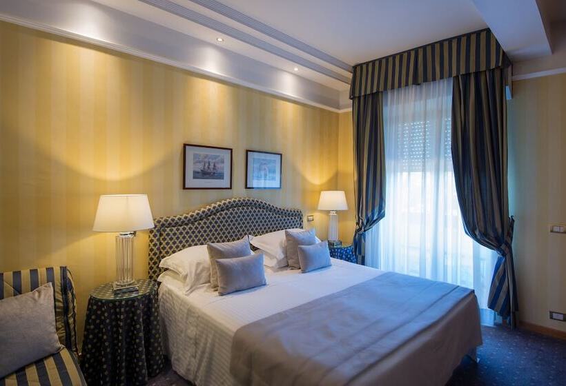 サイドシービュースーペリアールーム, Lungomare