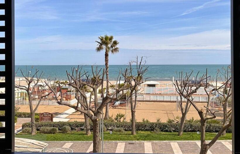 プレステージルーム、オーシャンビュー, Lungomare