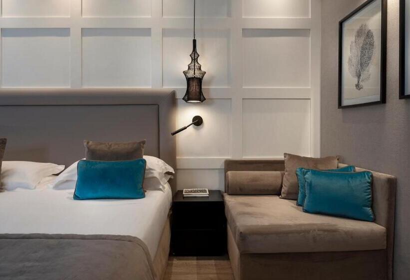 サイドシービュージュニアスイート, Lungomare