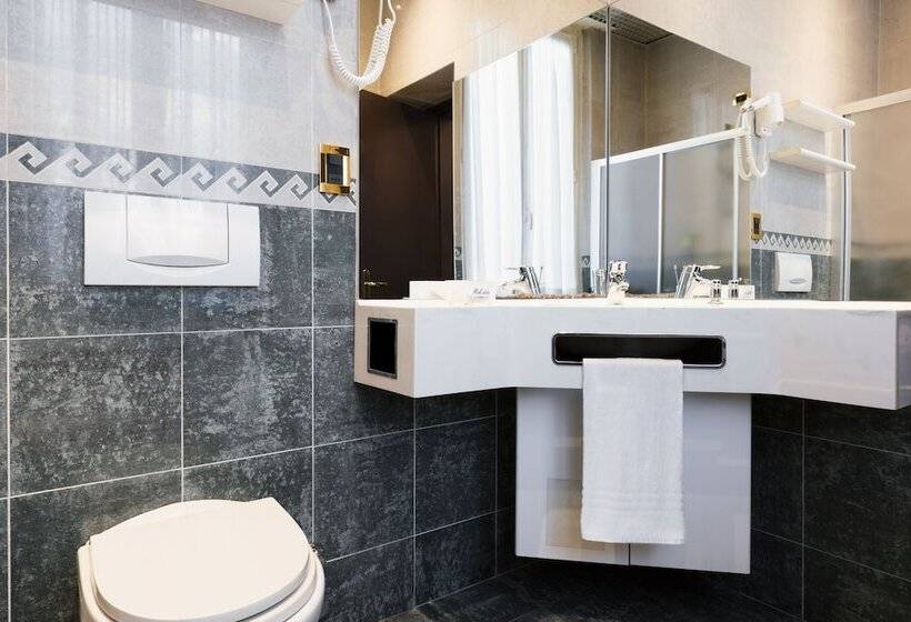 اتاق استاندارد یک نفره, Mokinba Hotels Montebianco