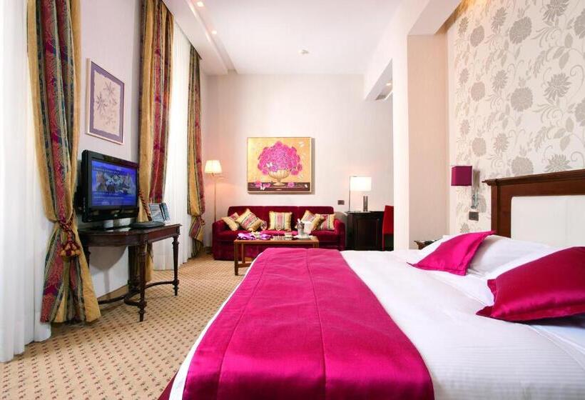 חדר אקזקיוטיב, Nazionale