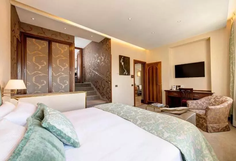 Suite with Terrace, Nazionale
