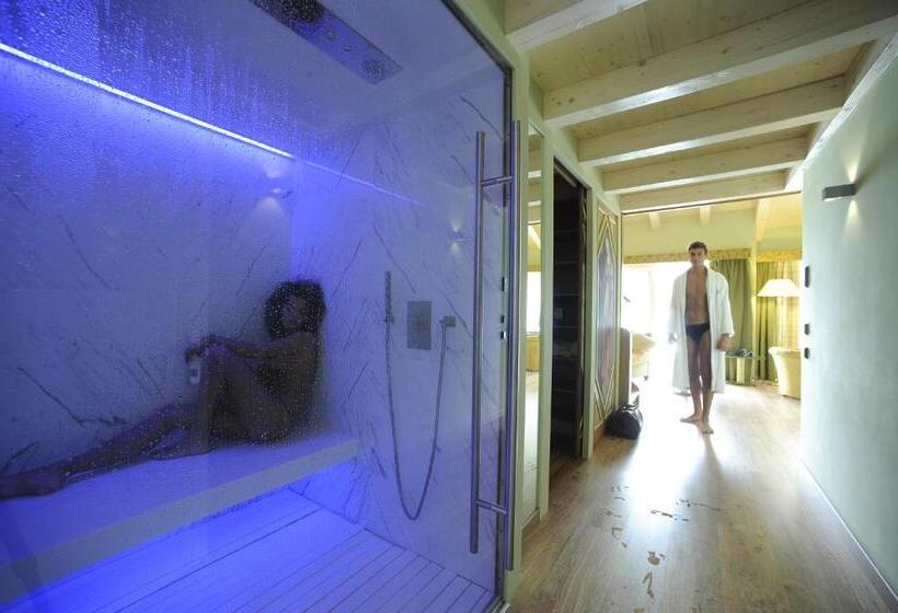 Люкс Повышенной Комфортности, Parc Hotel Flora S