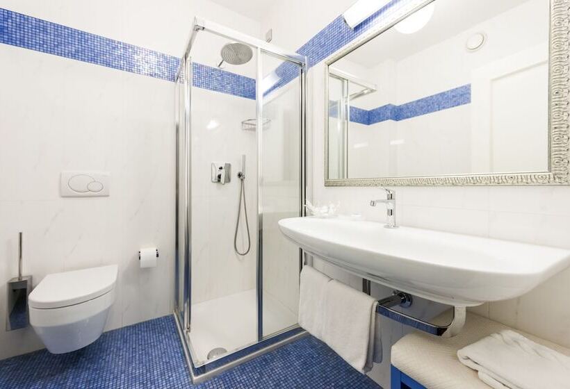 Номер Комфорт, Parc Hotel Flora S