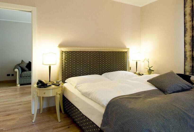 Люкс, Parc Hotel Flora S