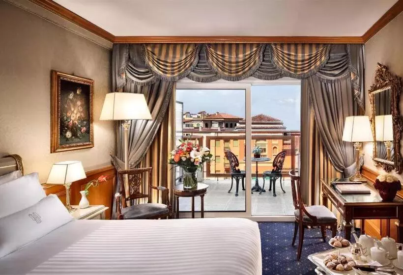 バルコニー付きスーペリアルーム, Parco Dei Principi Grand Hotel & Spa