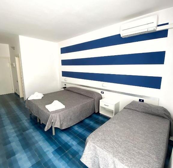 غرفة قياسية مطلّة علي البحر, San Paolo