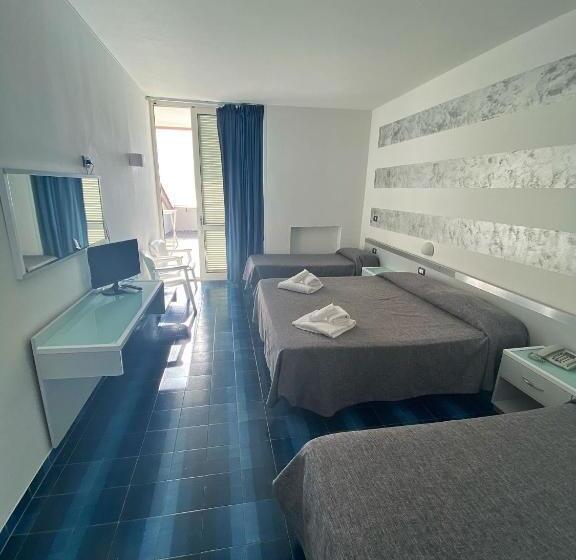 غرفة سوبيريور مطلّة علي البحر, San Paolo