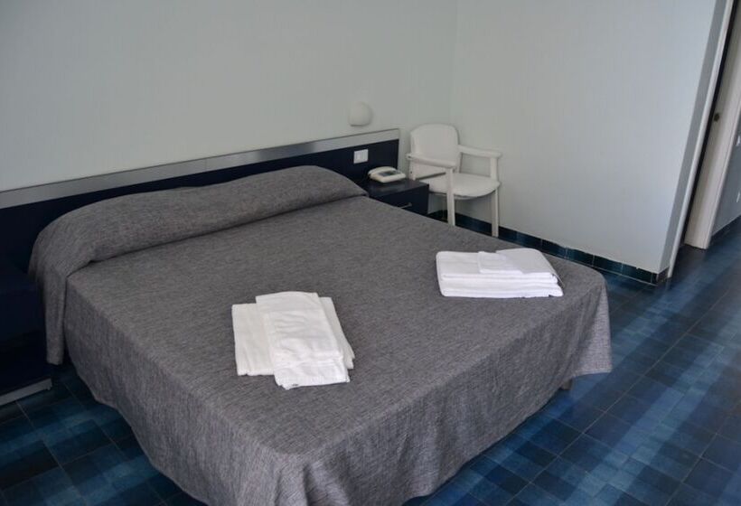 غرفة قياسية, San Paolo