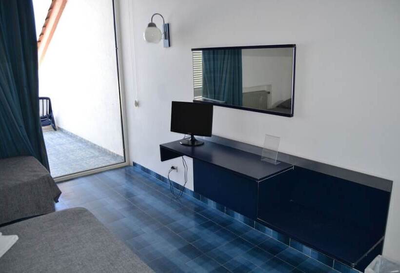 غرفة قياسية مطلّة علي البحر, San Paolo