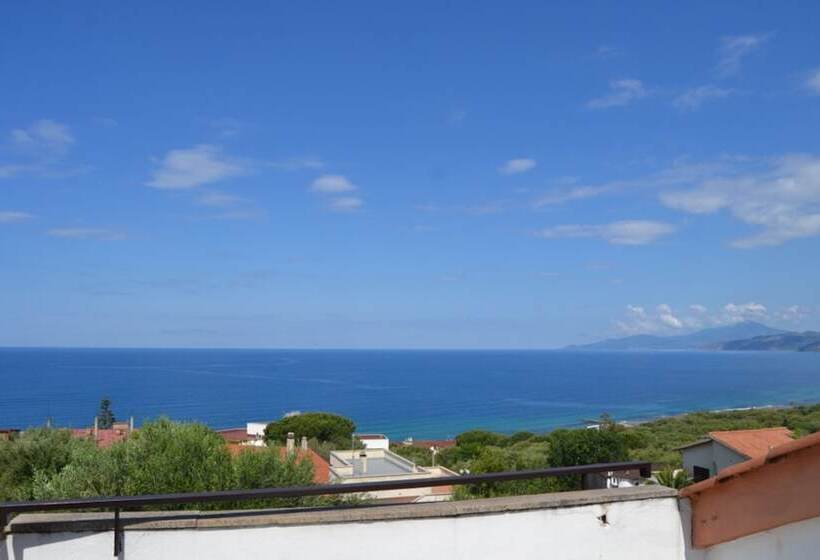 غرفة سوبيريور مطلّة علي البحر, San Paolo