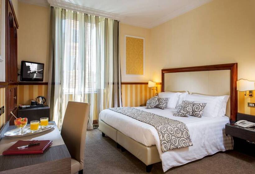 חדר קלאסי, Savoy