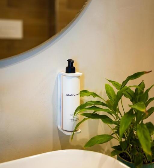 スーペリアトリプルルーム, Schuhmann