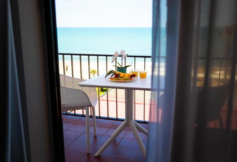 オーシャンビュージュニアスイート, Schuhmann