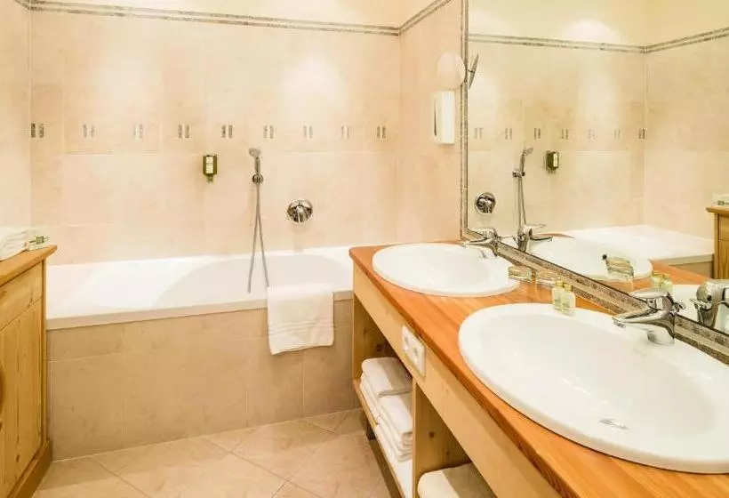 Deluxe-sviitti, Sporthotel Obereggen
