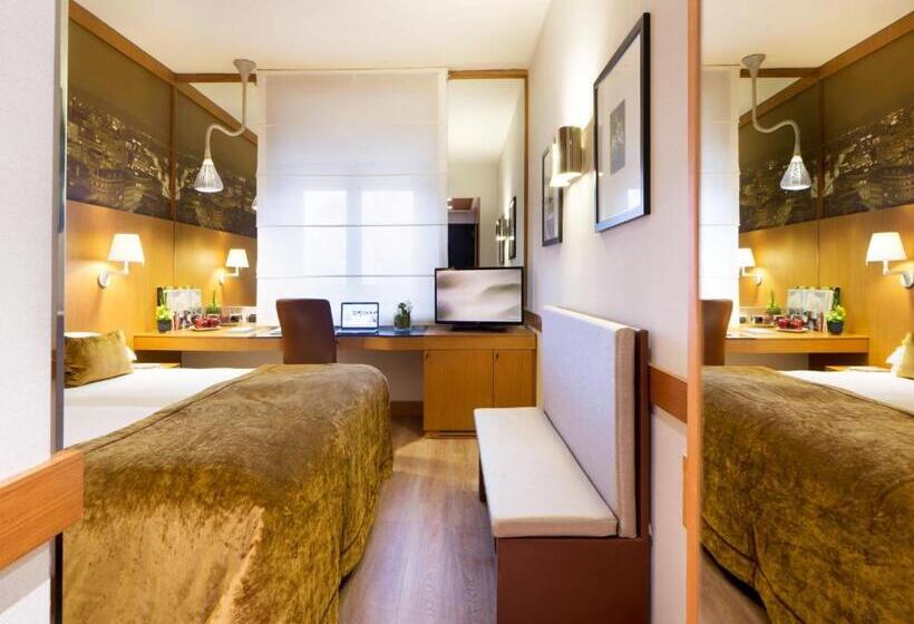 اتاق سوپریور, Starhotels Tourist