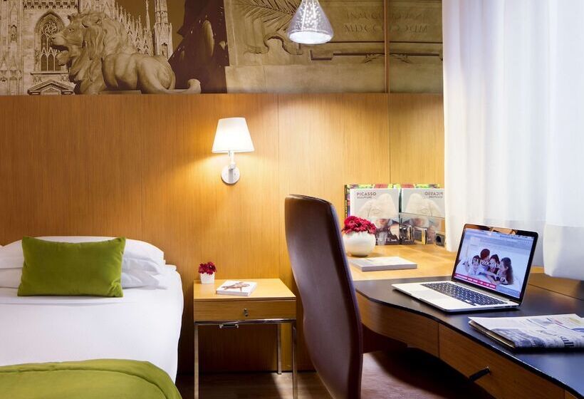 高级大房间, Starhotels Tourist