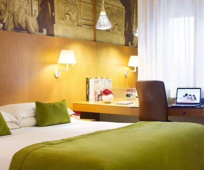 高级大房间, Starhotels Tourist