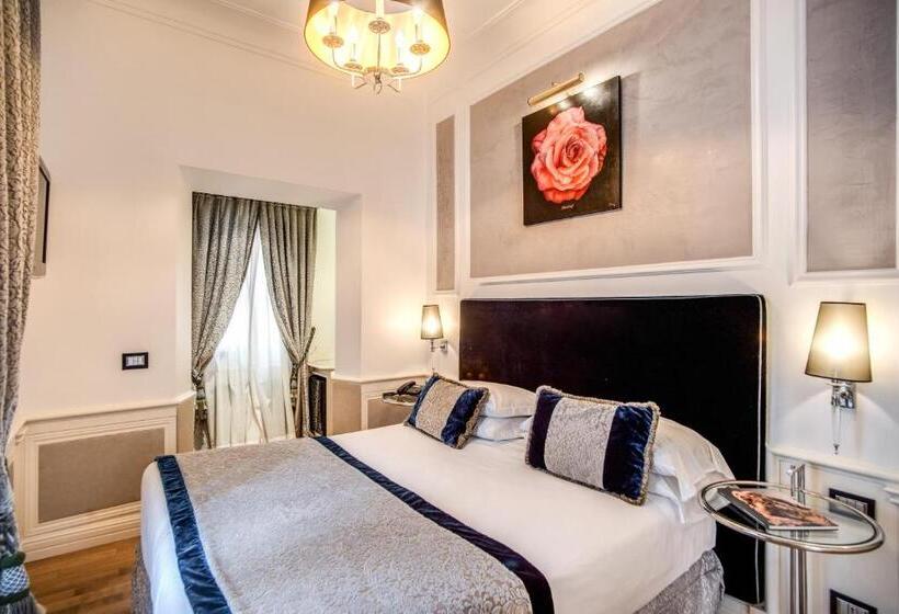 Camera Classica, The Britannia