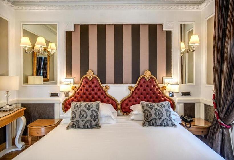 Junior Suite con Terrazza, The Britannia
